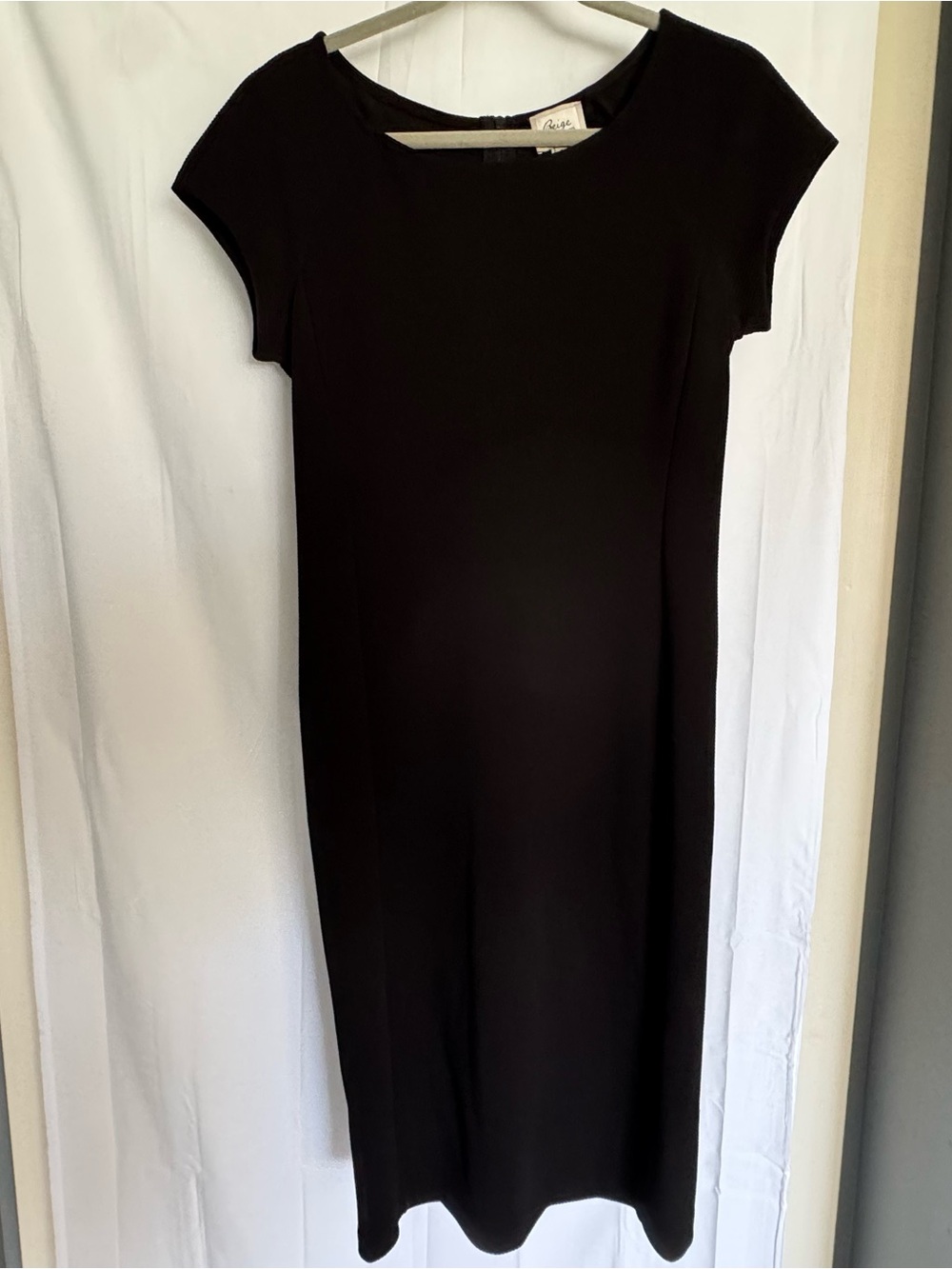 Black Midi Shift Dress Size 6‎